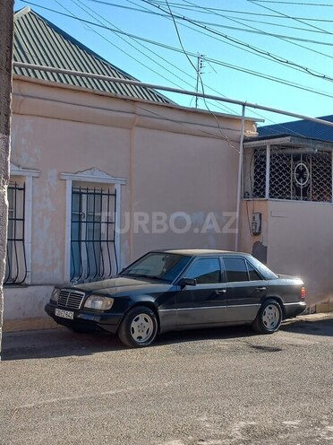 Mercedes 200 1993, 600,000 km - 2.0 l - Gəncə