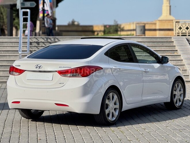 Hyundai Elantra 2013, 217,000 km - 1.8 l - Gəncə