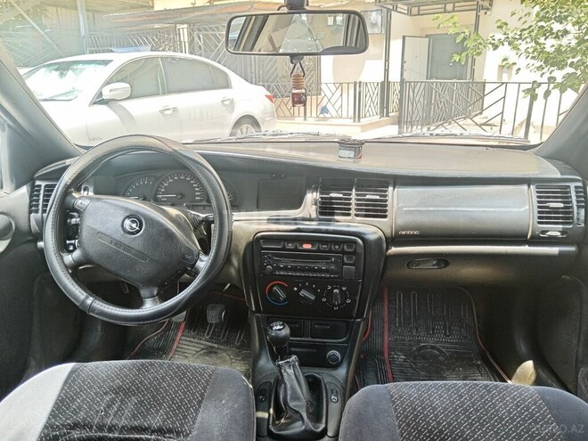 Opel Vectra 1997, 332,000 km - 1.6 l - Bakı