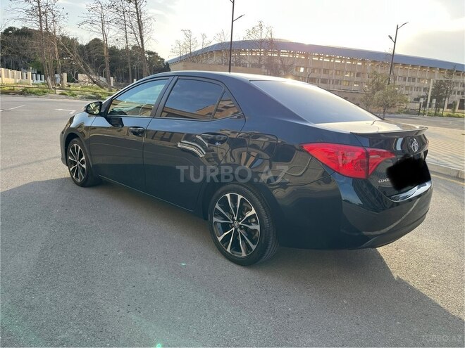 Toyota Corolla 2017, 210,000 km - 1.8 l - Sumqayıt