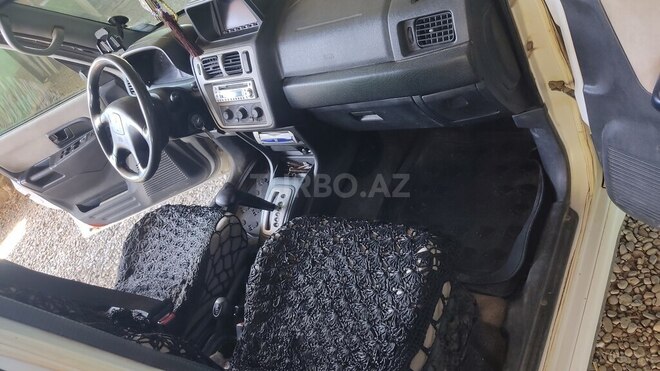 Mitsubishi Pajero io 2001, 189,989 km - 2.0 l - Salyan