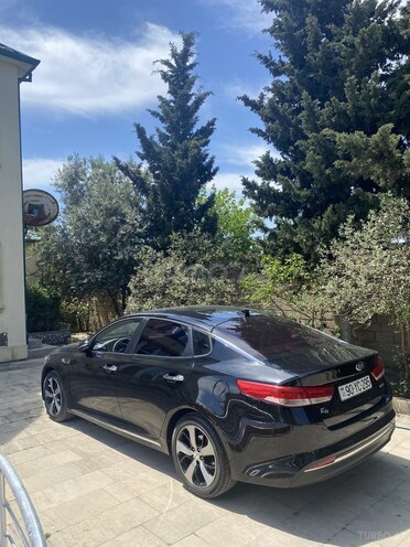 Kia K5-6
