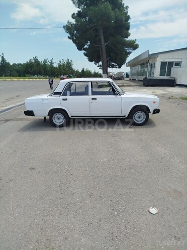 LADA (VAZ) 2107 2006, 45,000 km - 1.6 л - Qax