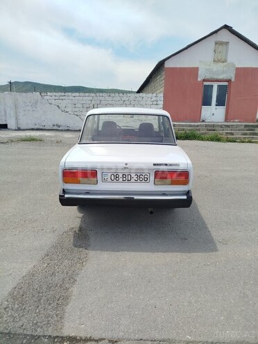LADA (VAZ) 2107 2006, 45,000 km - 1.6 л - Qax