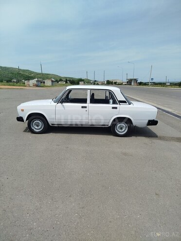 LADA (VAZ) 2107 2006, 45,000 km - 1.6 л - Qax