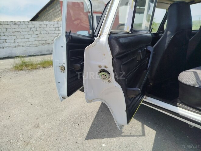 LADA (VAZ) 2107 2006, 45,000 km - 1.6 л - Qax