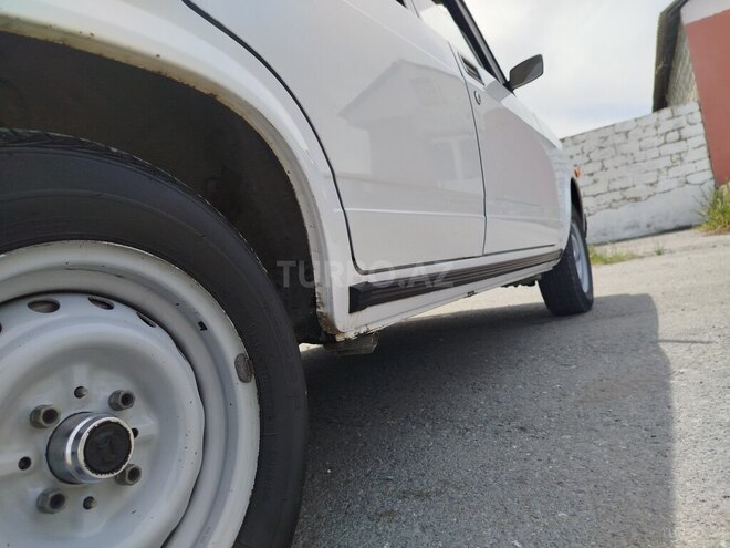 LADA (VAZ) 2107 2006, 45,000 km - 1.6 л - Qax