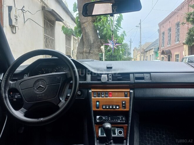 Mercedes 200 1993, 600,000 km - 2.0 l - Gəncə