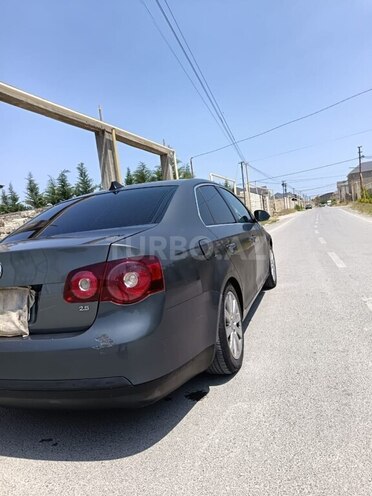 Volkswagen Jetta 2009, 370,000 km - 2.5 l - Bakı