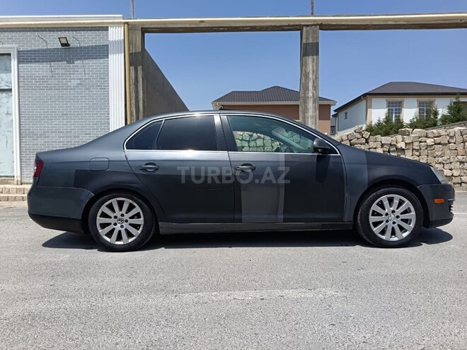Volkswagen Jetta 2009, 370,000 km - 2.5 l - Bakı