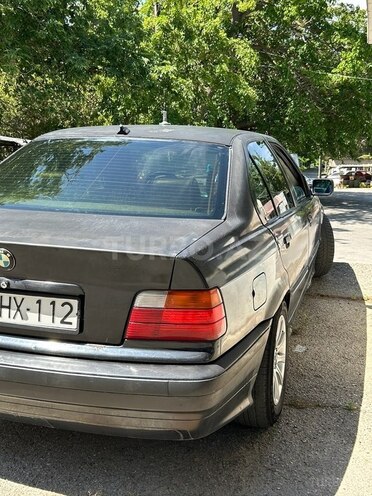 BMW 318 1995, 200,000 km - 1.8 l - Bakı