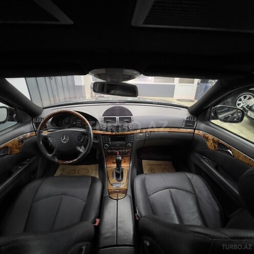 Mercedes E 320 2003, 333,111 km - 3.2 l - Sumqayıt