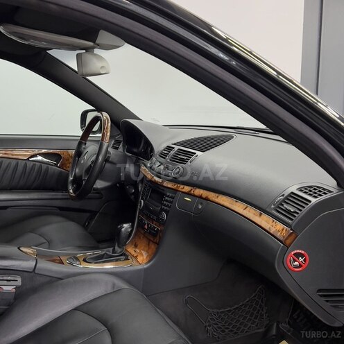 Mercedes E 320 2003, 333,111 km - 3.2 l - Sumqayıt