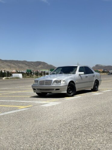 Mercedes C 200 1994, 450,000 km - 2.0 l - Bakı