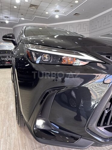 Lexus NX 350h 2023, 31,000 km - 2.5 l - Bakı