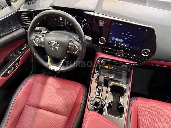 Lexus NX 350h 2023, 31,000 km - 2.5 l - Bakı