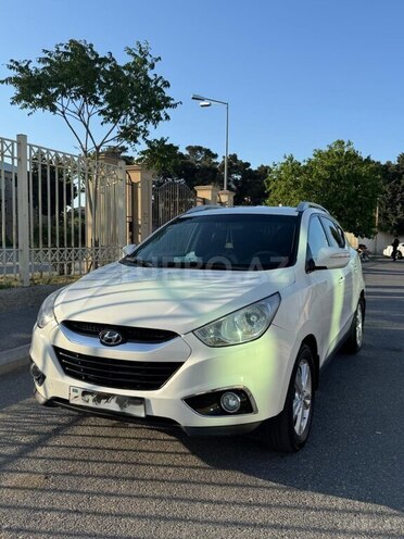 Hyundai ix35 2011, 233,000 km - 2.0 l - Bakı