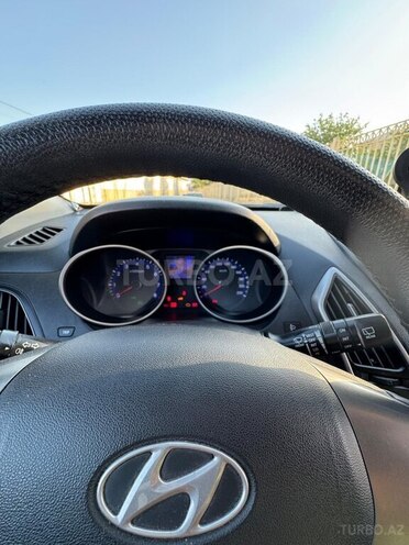 Hyundai ix35 2011, 233,000 km - 2.0 l - Bakı