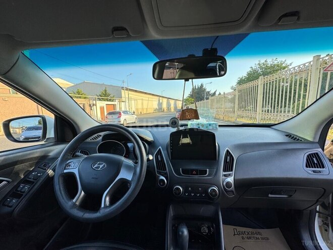 Hyundai ix35 2011, 233,000 km - 2.0 l - Bakı