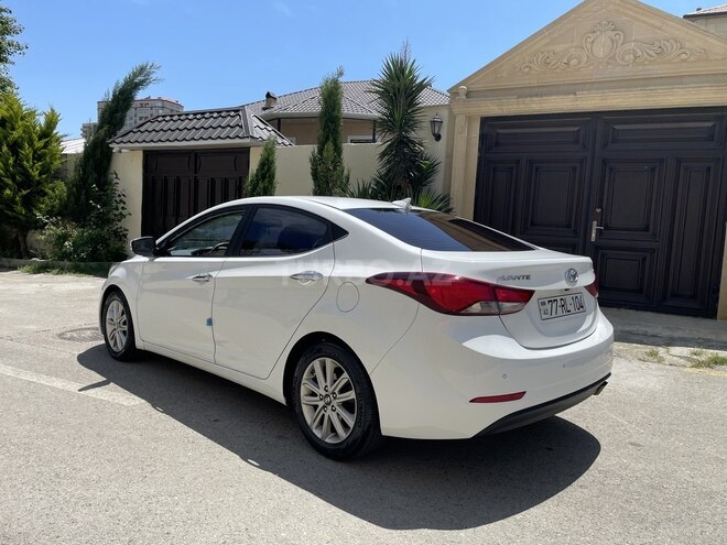 Hyundai Avante 2015, 143,000 km - 1.6 l - Bakı