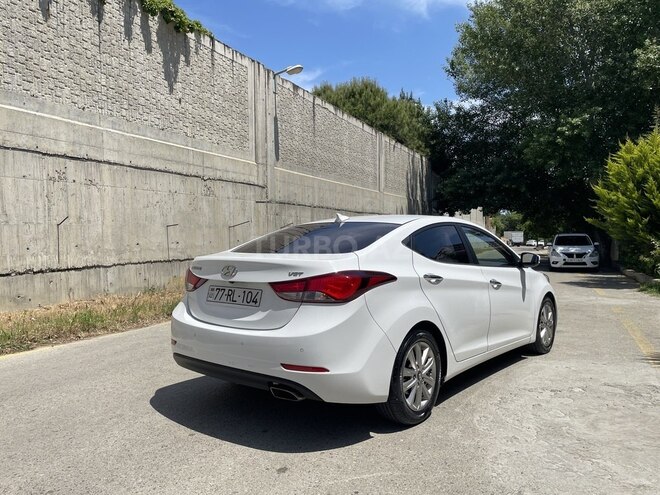 Hyundai Avante 2015, 143,000 km - 1.6 l - Bakı