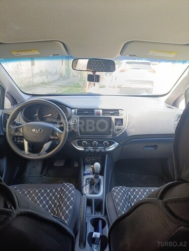 Kia Rio 2013, 289,682 km - 1.4 l - Neftçala