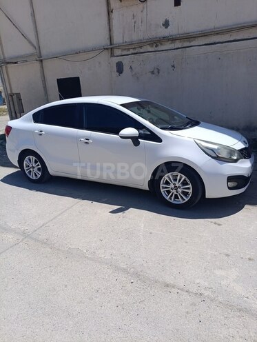 Kia Rio 2013, 289,682 km - 1.4 l - Neftçala