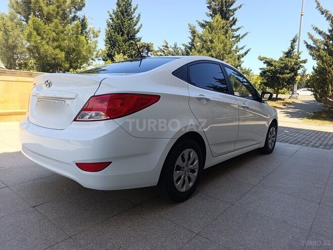 Hyundai Accent 2016, 166,000 km - 1.6 l - Bakı