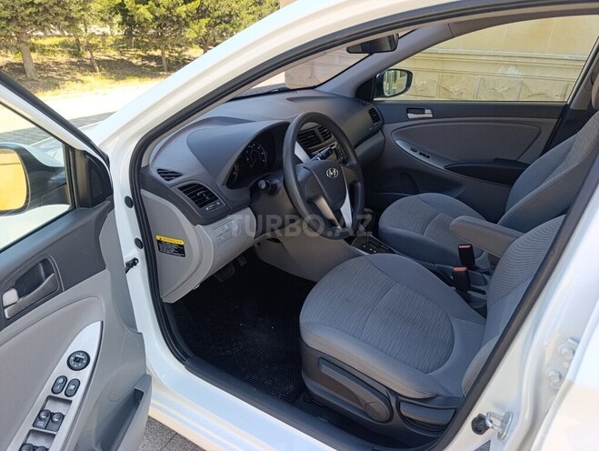 Hyundai Accent 2016, 166,000 km - 1.6 l - Bakı