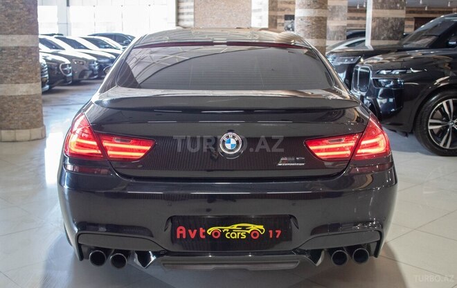 BMW M6 2014, 135,000 km - 4.4 l - Bakı