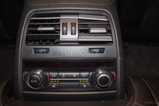 BMW M6 2014, 135,000 km - 4.4 l - Bakı
