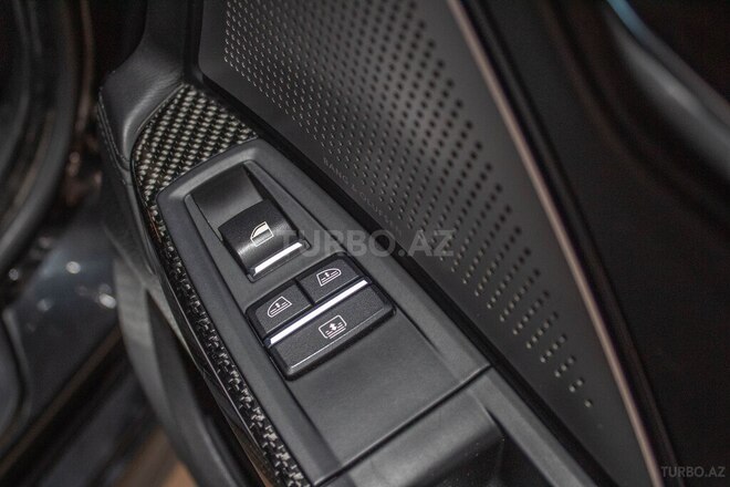 BMW M6 2014, 135,000 km - 4.4 l - Bakı