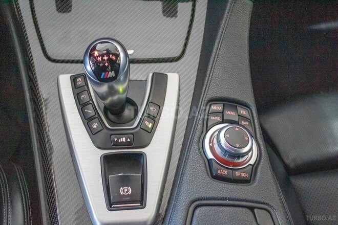 BMW M6 2014, 135,000 km - 4.4 l - Bakı