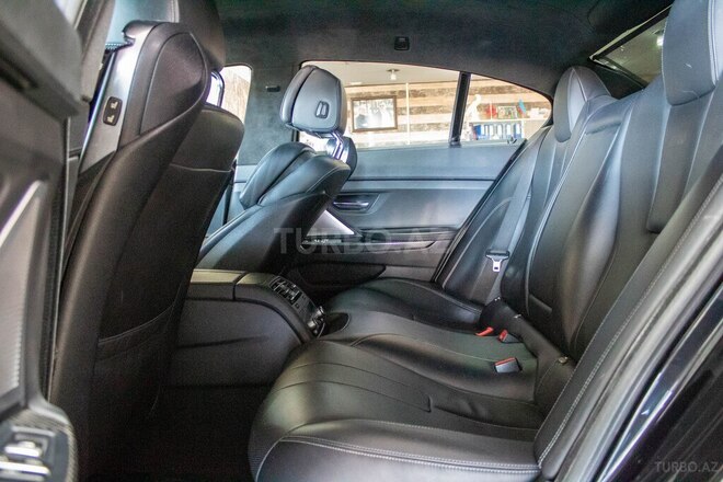 BMW M6 2014, 135,000 km - 4.4 l - Bakı