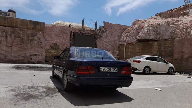Mercedes E 220 d 1998, 838,000 km - 2.2 l - Bakı