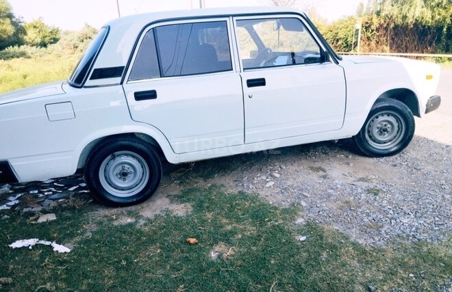 LADA (VAZ) 2107 2006, 55,000 km - 1.6 l - Ucar
