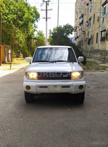 Mitsubishi Pajero io 1999, 279,456 km - 1.8 l - Xırdalan