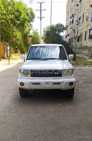 Mitsubishi Pajero io 1999, 279,456 km - 1.8 l - Xırdalan