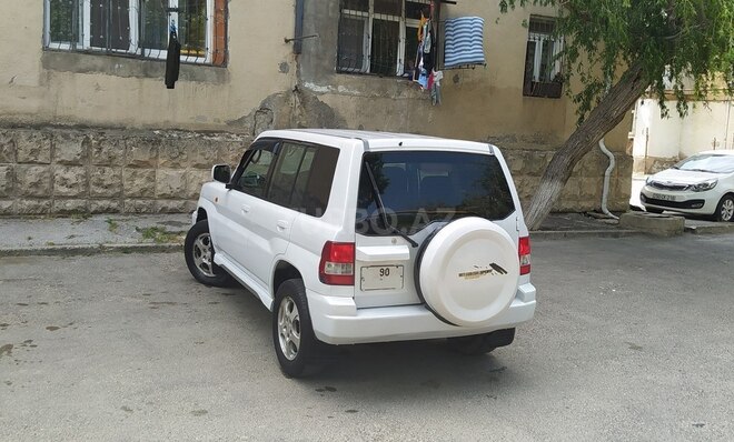 Mitsubishi Pajero io 1999, 279,456 km - 1.8 l - Xırdalan