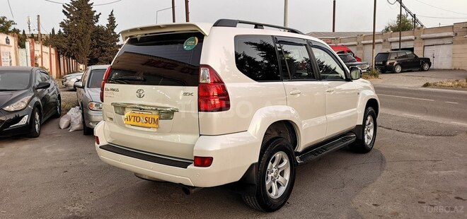 Toyota Land Cruiser Prado-10