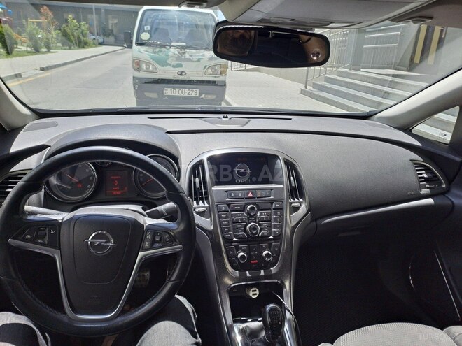 Opel Astra 2011, 257,582 km - 1.3 л - Bakı