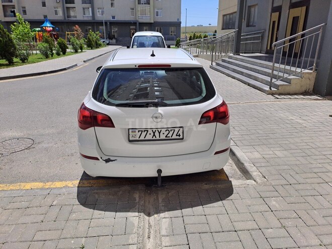 Opel Astra 2011, 257,582 km - 1.3 л - Bakı
