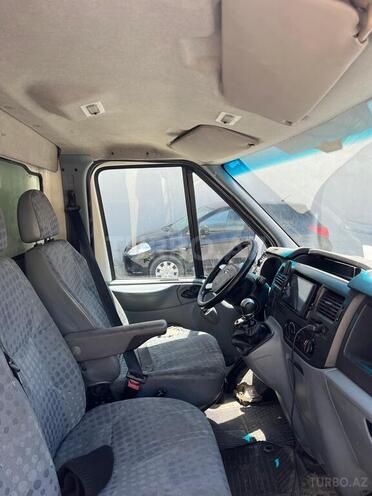 Ford Transit 2011, 300,000 km - 2.4 l - Bakı