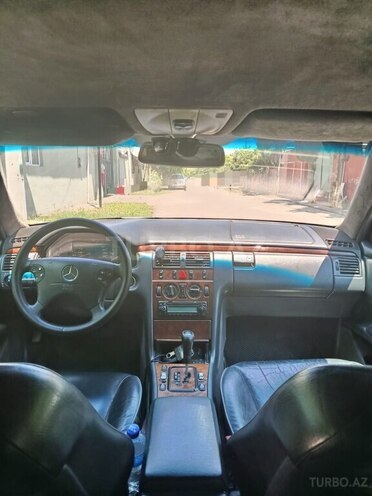 Mercedes C 220 d 1999, 277,700 km - 2.2 l - Ağdam