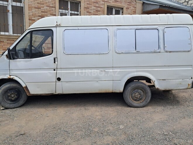 Ford Transit 1993, 350,000 km - 2.5 l - Qazax