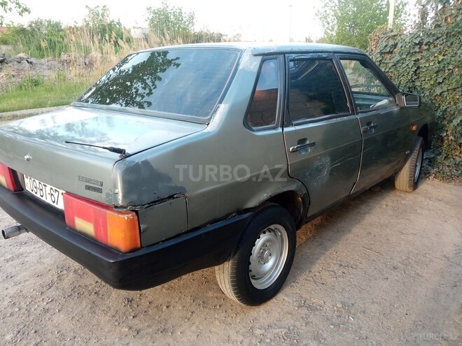 LADA (VAZ) 21099 1993, 300,000 km - 1.5 l - Salyan