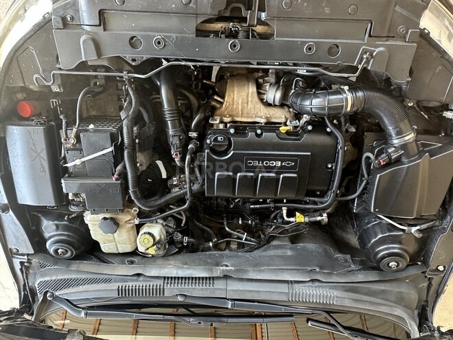 Chevrolet Cruze 2015, 245,000 km - 1.4 l - Salyan