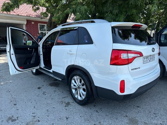 Kia Sorento 2013, 204,000 km - 2.0 l - Qəbələ