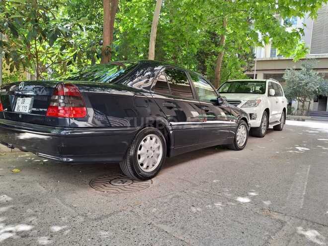 Mercedes C 200 2000, 157,000 km - 2.0 l - Bakı