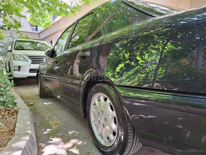 Mercedes C 200 2000, 157,000 km - 2.0 l - Bakı